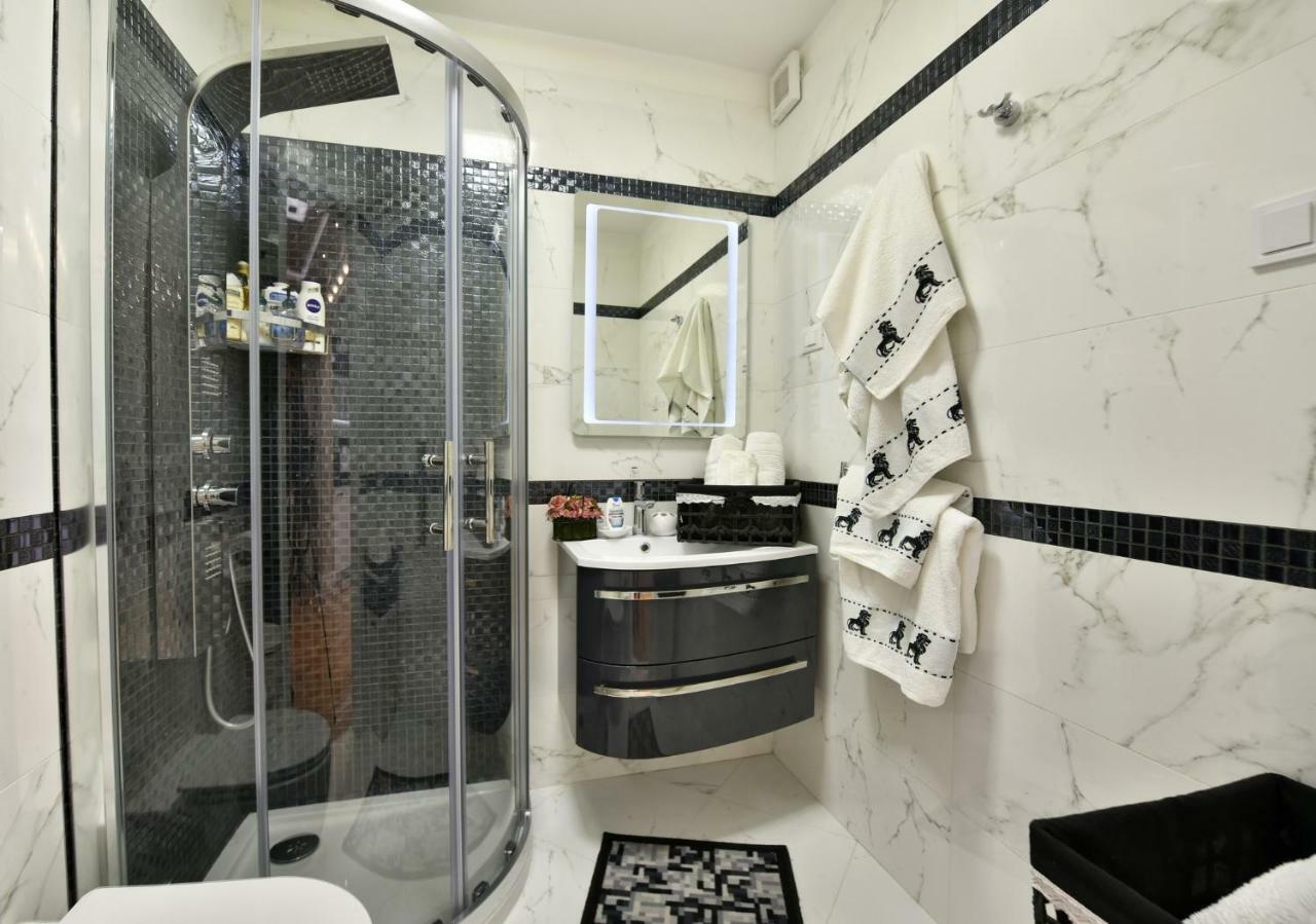 Apartment Markovski Poreč Eksteriør billede